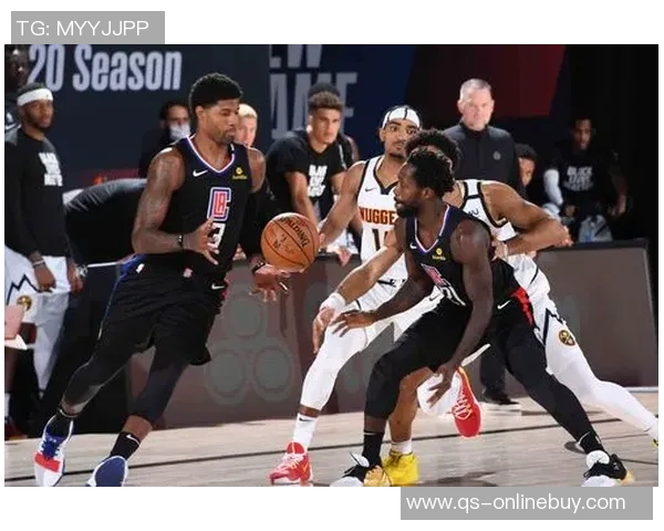 小卡首节表现亮眼6分钟内贡献4分2篮板正负值高达7 小卡首节表现亮眼6分钟内贡献4分2篮板正负值高达7