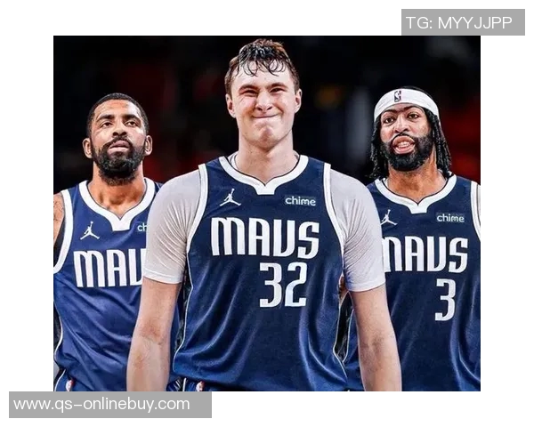 新赛季备战热潮来袭独行侠训练照展现浓眉冥想与弗拉格激情瞬间