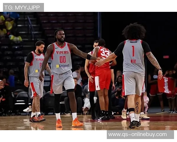 新疆队新外援凯文哈里斯加盟上周刚被火箭裁掉引关注