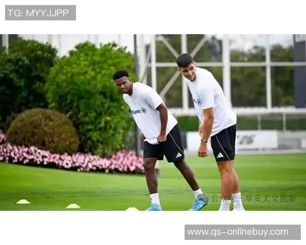 米体报道劳埃德凯利有望周末回归尤文大名单卡巴尔复出在即 米体报道劳埃德凯利有望周末回归尤文大名单卡巴尔复出在即