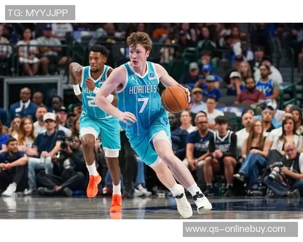 克尼佩尔连续三场得分20首次突破30分表现出色助球队赢得胜利