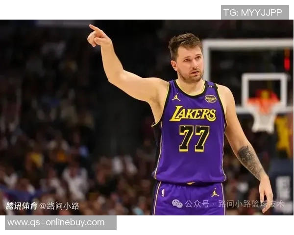 东契奇谈腹股沟伤势恢复情况表示只是轻微不适并无大碍 东契奇谈腹股沟伤势恢复情况表示只是轻微不适并无大碍