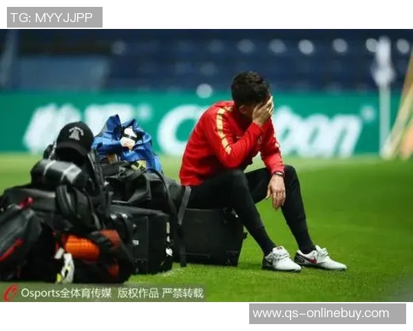 海港队抵达泰国备战亚冠李帅刘若钒加布里埃尔因伤缺阵